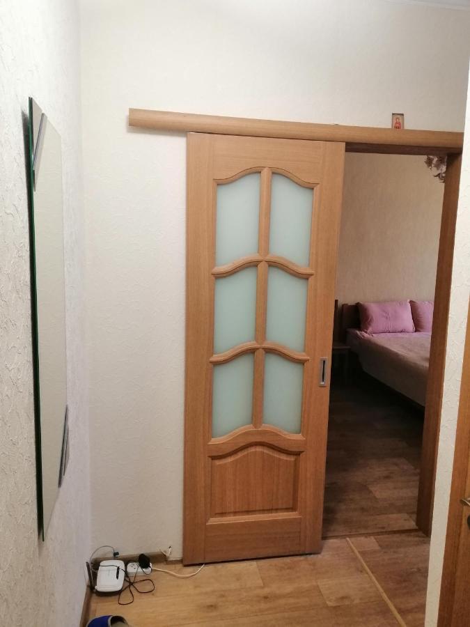 Уютная Квартира На Лётной 6 Chernihiv Exterior photo